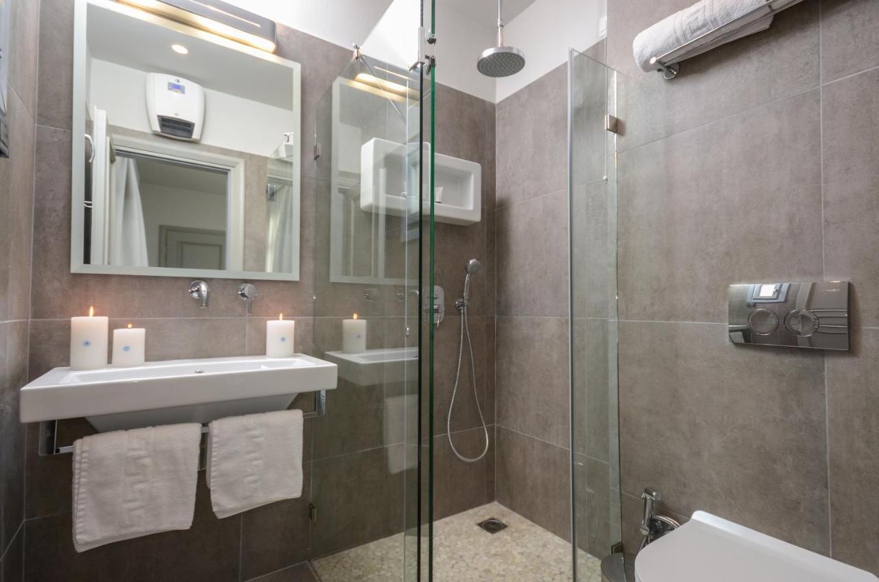Grotta Hotel Naxos City